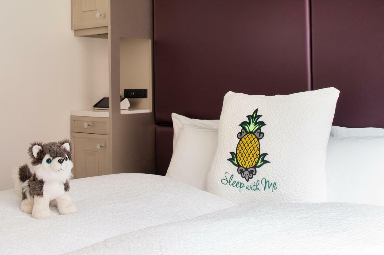 Staypineapple, An Artful Hotel, Midtown New York Exteriör bild
